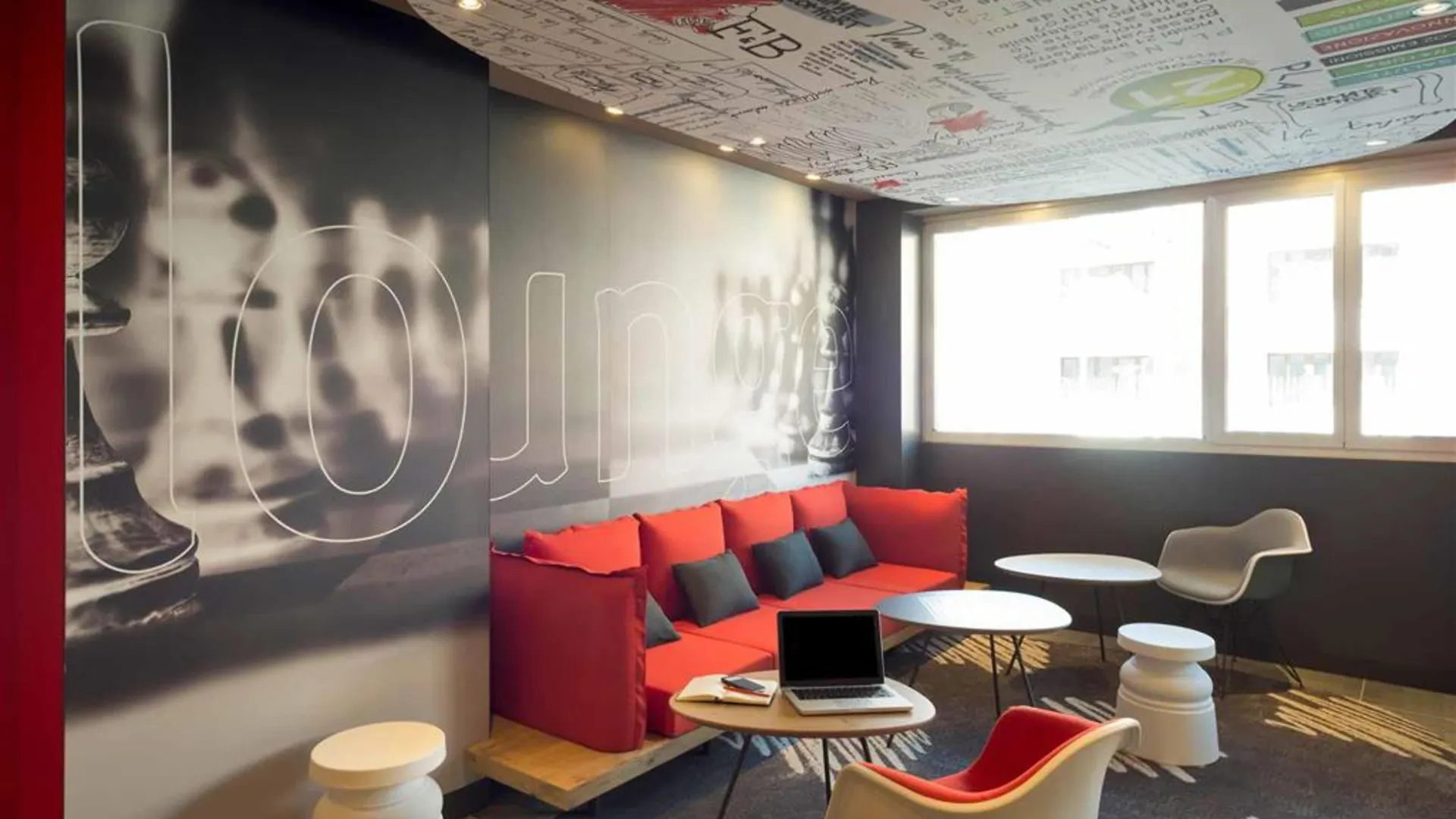 מלון Ibis Milano Centro  מילאנו