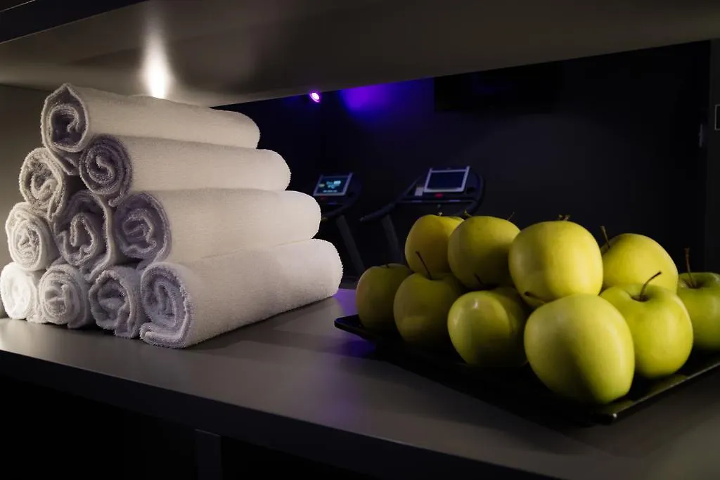 Ibis Milano Centro Hotel 3*, Milan Italy